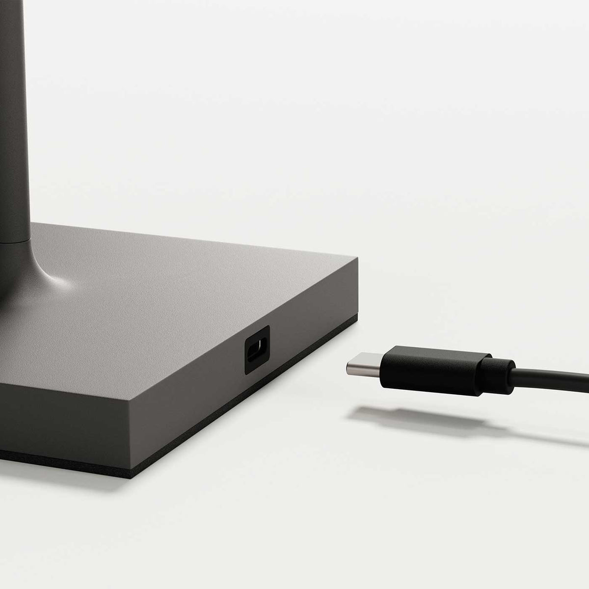 Sigor Nuindie Mini Akku-Tischleuchte mit USB-C Ladeanschluss in #Farbe_Graphitgrau