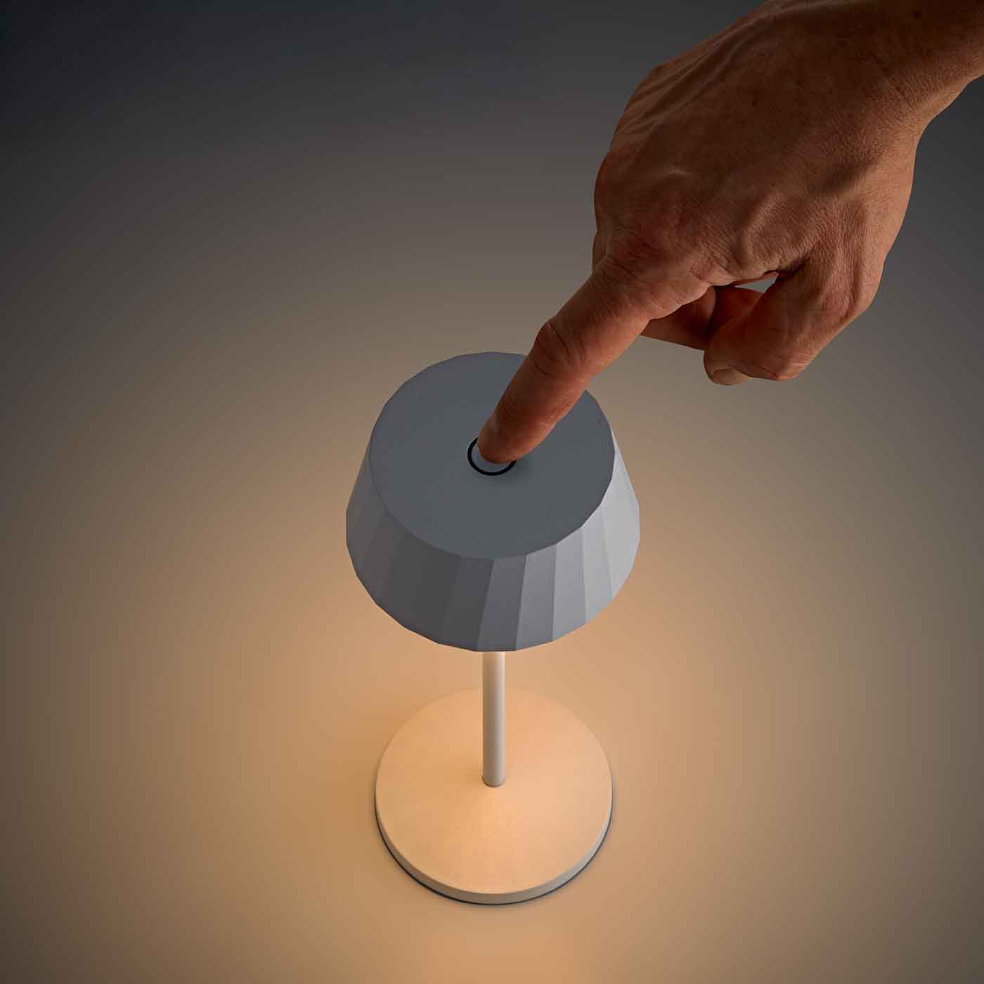 Sigor Facetta LED-Tischleuchte mit Touch-Bedienung stufenlos dimmbar per Fingertipp - intuitive Lichtsteuerung Akku-Leuchte