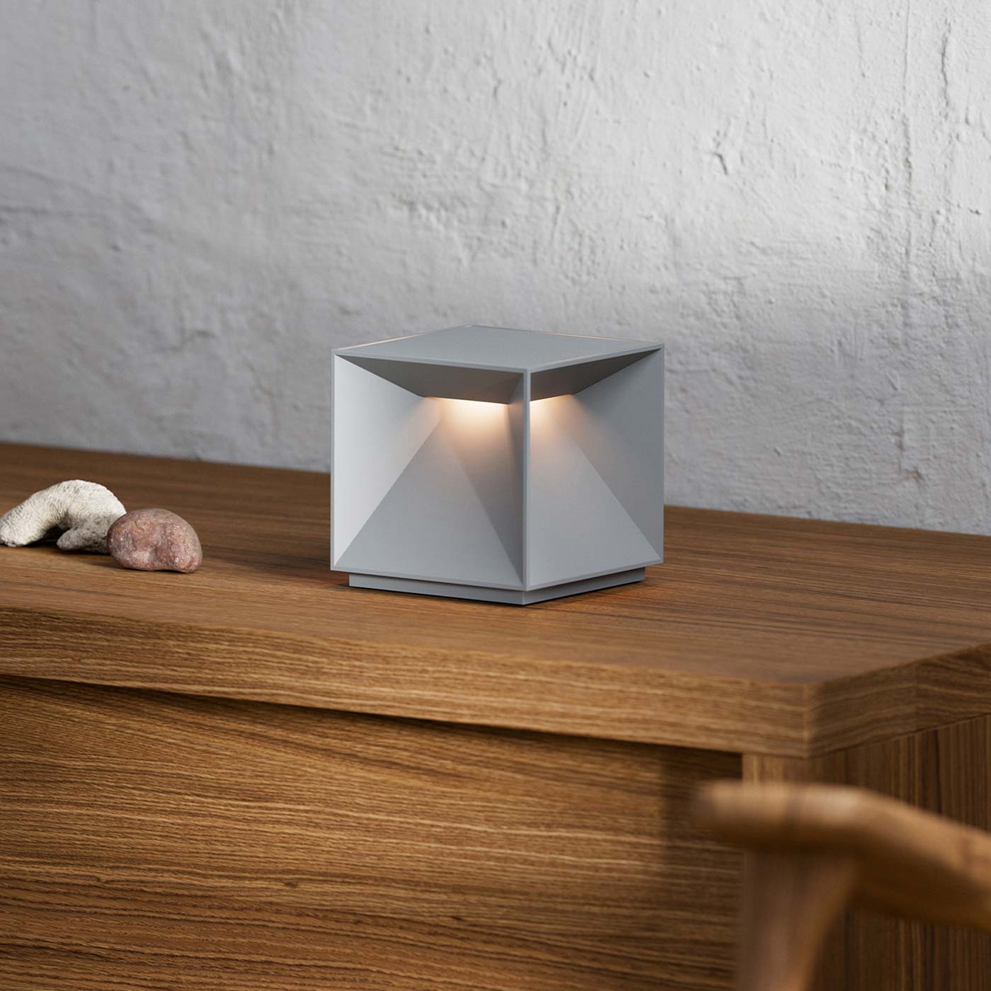 Sigor Nutalis Akku-Tischleuchte in #Farbe_Nebelgrau