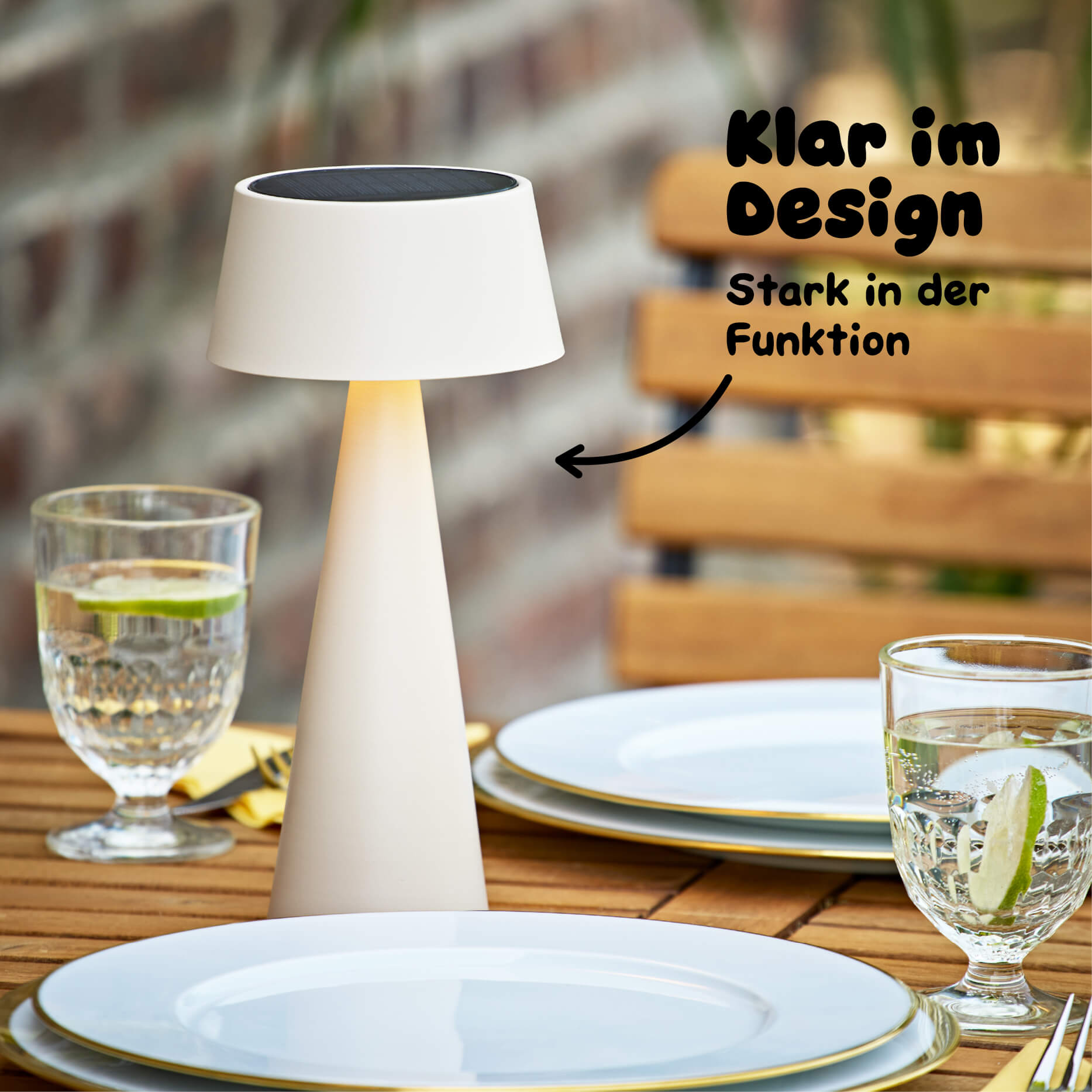 Das klare Design der Sigor Solino Akku LED Solarleuchte in der #Farbe_Dünenbeige