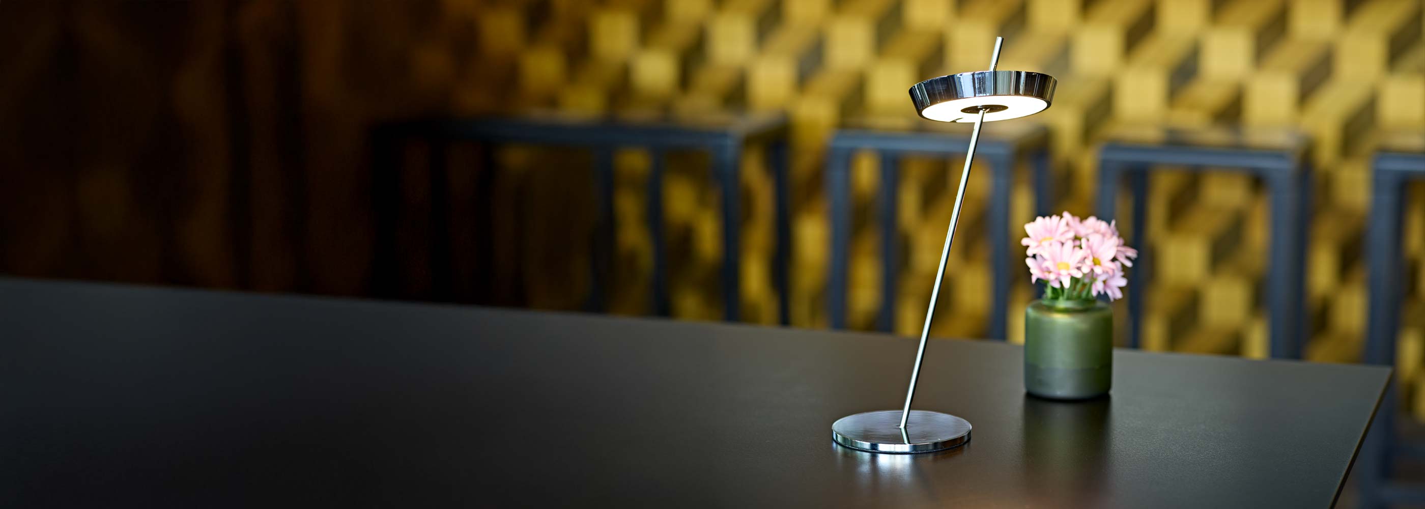 Minimalistische Sigor Mahina Akku-Leuchte – kabellos, dimmbar, warmweißes Licht